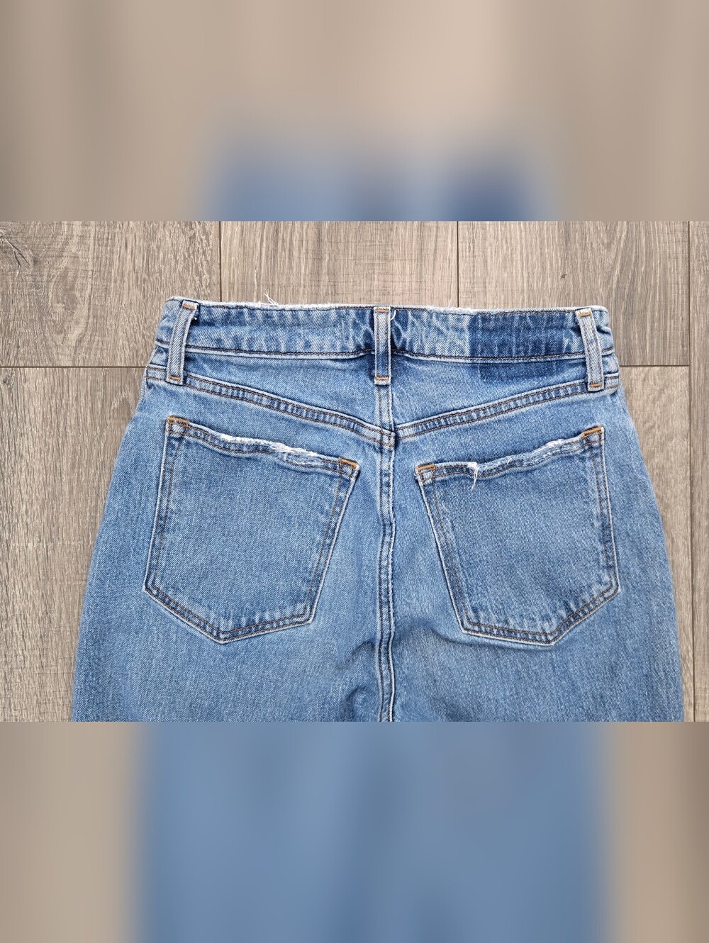 Abercrombie & Fitch Curve Love ’90s Relaxed Jeans Women’s 28/6 High Rise Raw Hem - Picture 6 of 6